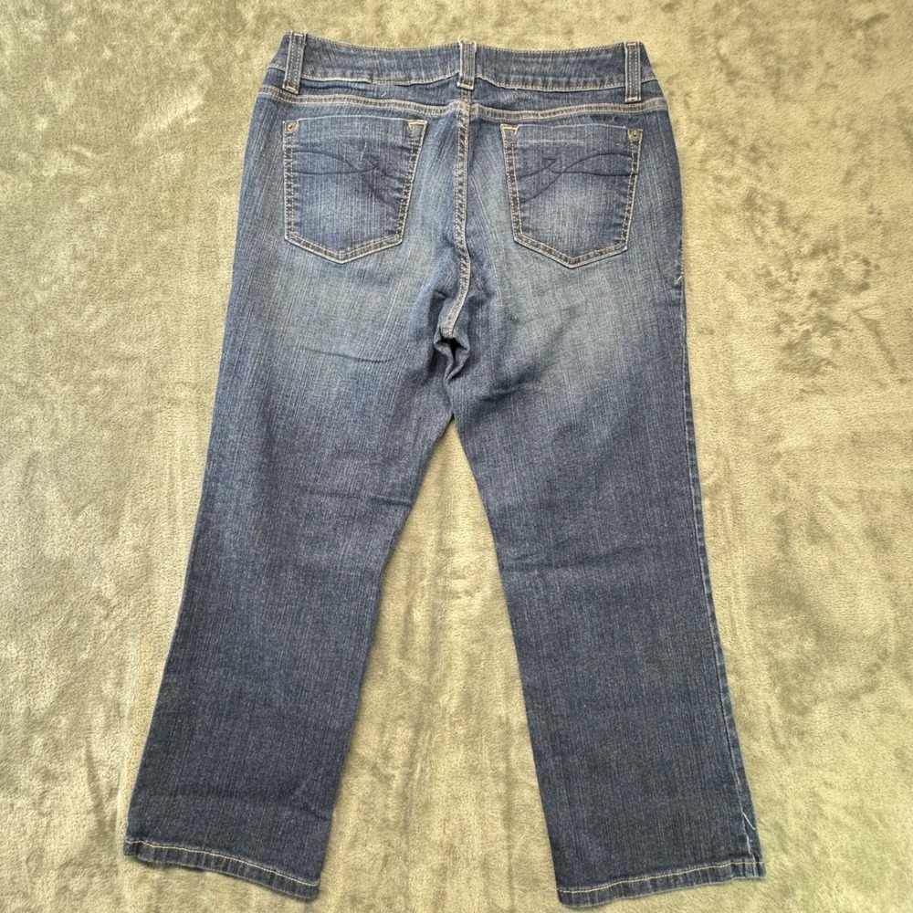 DKNY‎ Jeans Soho Cropped Denim Dark Wash Jeans Comfort Fit Women's Size 14 - Picture 3 of 10